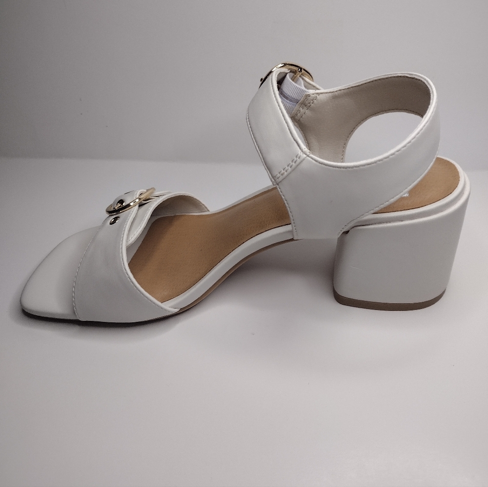 MADDEN NYC White Cream Open Toe Buckle Ankle Strap Heel Sandal Shoes - Picture 3 of 6